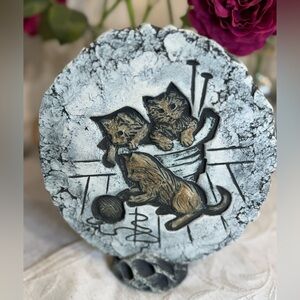 Mt. St. Helens Volcanic Ash Kitten Plaque, Signed URS Unique Rare Sculptures '94